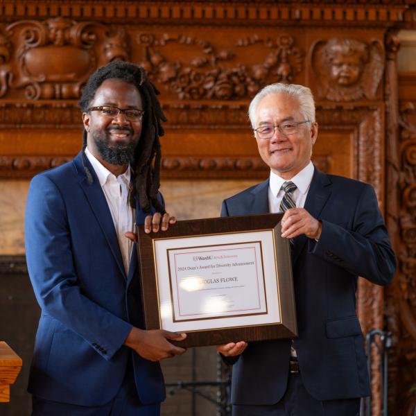 Douglas Flowe Awarded Dean's Award for Diversity Advancement